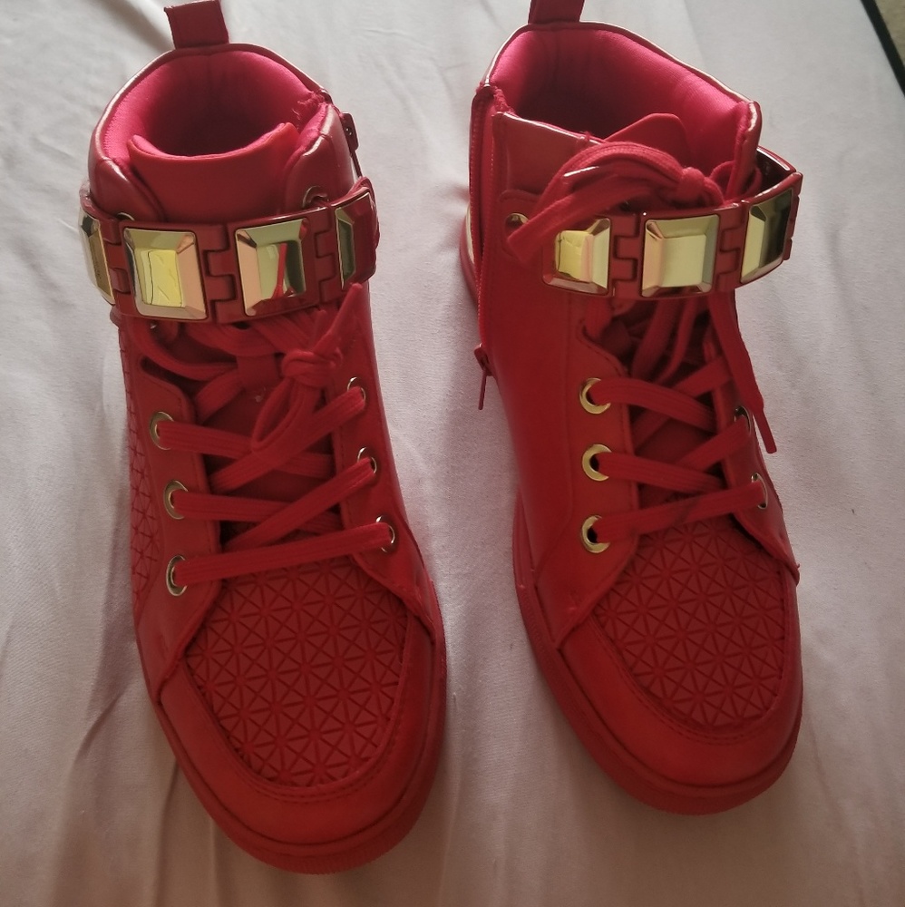 Shoes